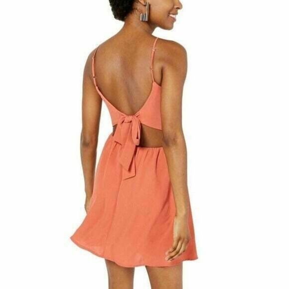 B. Darlin NWT Fit and Flare with open back mini Summer Dress Juniors 11/12 - Picture 2 of 10